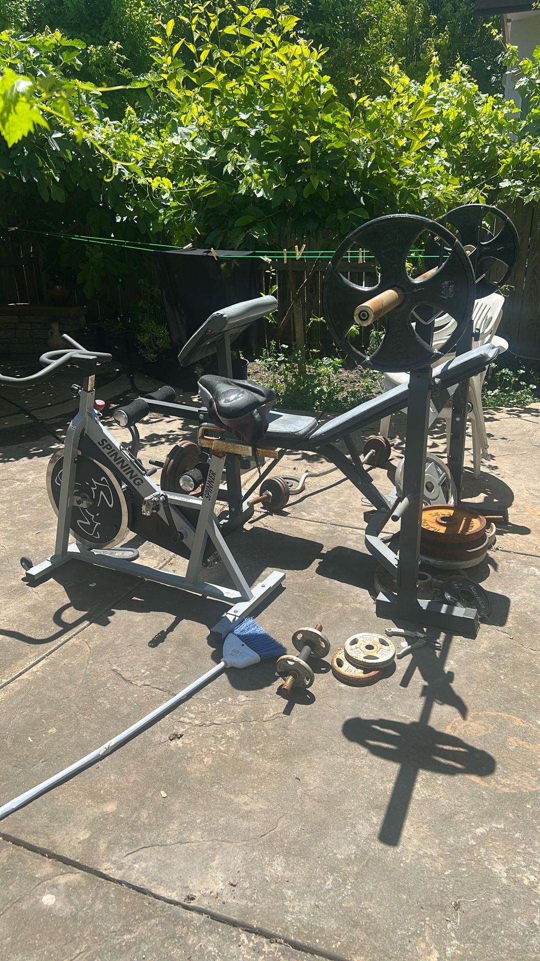 250 Pound Weight Set And Cardio Bike
