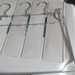 Clothes Hanger
