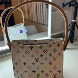 Louis Vuitton Purse 