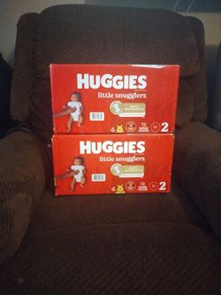 Huggies little snugglers diapers