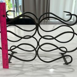 Wine rack six bottles