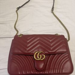 Gucci GG Marmont Matelassé Shoulder Bag
