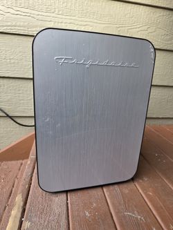Frigidaire Mini Fridge