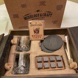 Mixology And Craft Whiskey Set 