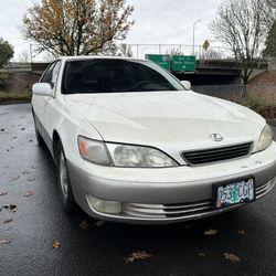 1999 Lexus ES 300