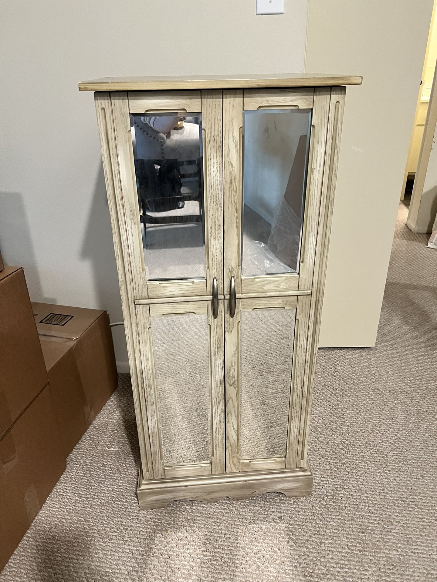 Jewelry Mirror Dresser