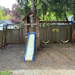 Play Structure 