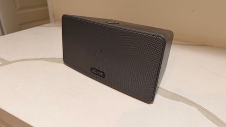 Sonos Play:3 Wireless Smart Speaker (Black) - Great Sound!