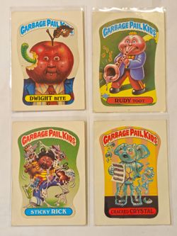 (4) VINTAGE 1986 TOPPS . GARBAGE PAIL KIDS . LOT .