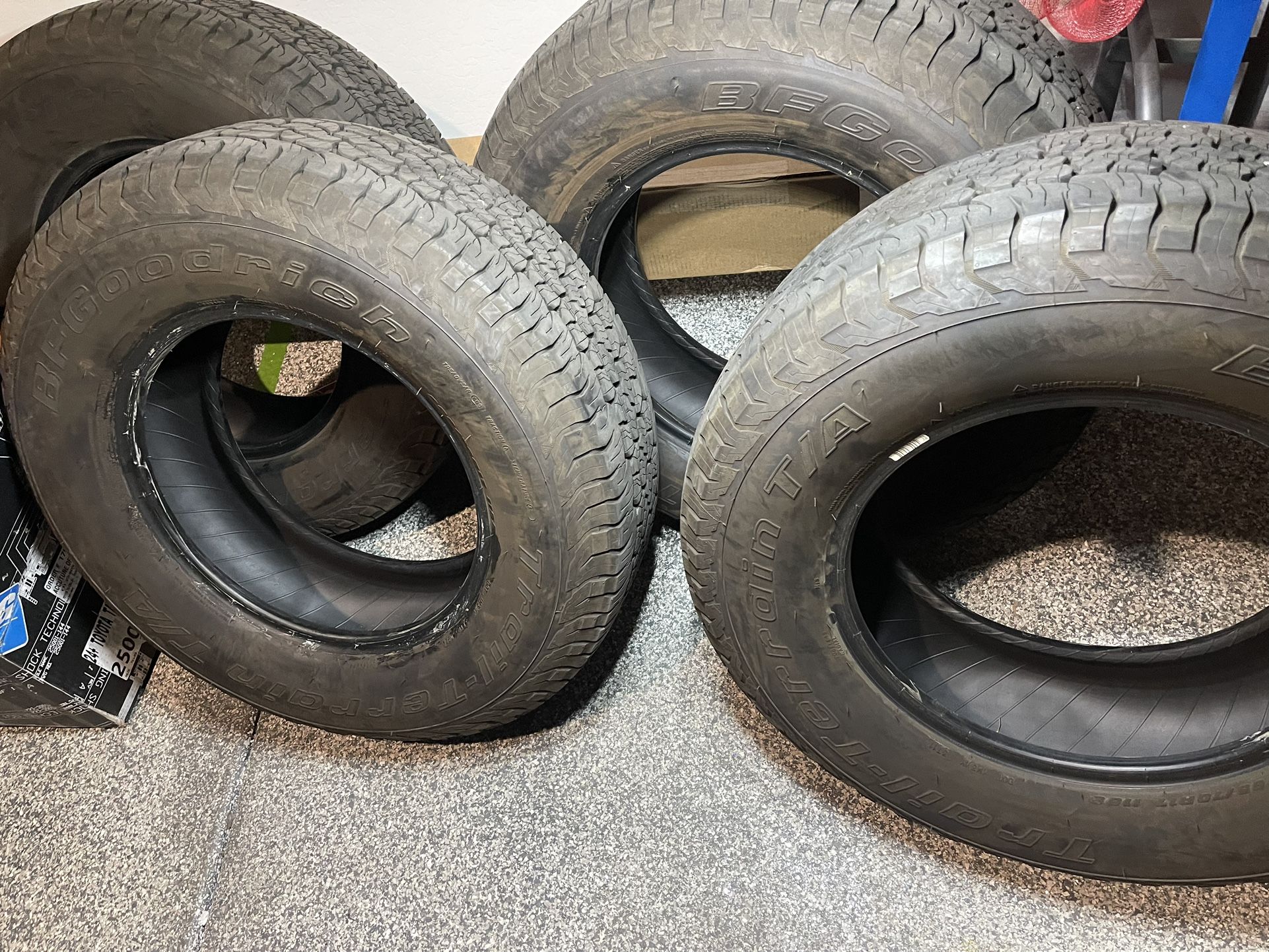 265/70/r17 Set Of 4 Toyota Tacoma 2024 Off Road Trail Tires