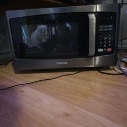 Toshiba Microwave 