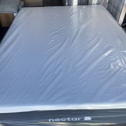 Queen size mattress nectar memory foam