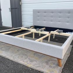 New King Size Platform Bed Frame $400 Or $700 With New Mattress 