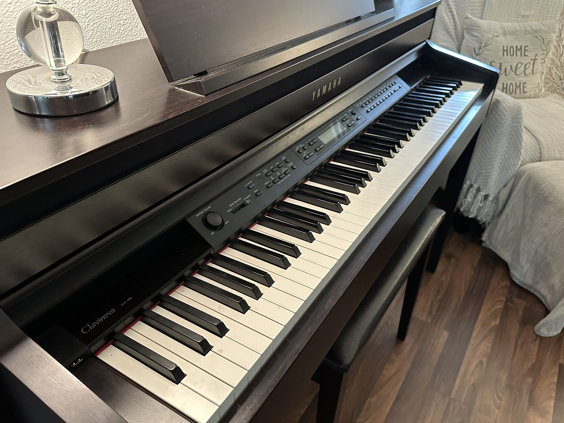 Yamaha Coavinova CLP-480 for Sale in Stockton, CA - OfferUp