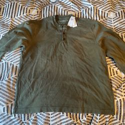 Brand new Abercrombie Long Sleeve Henley Button Up