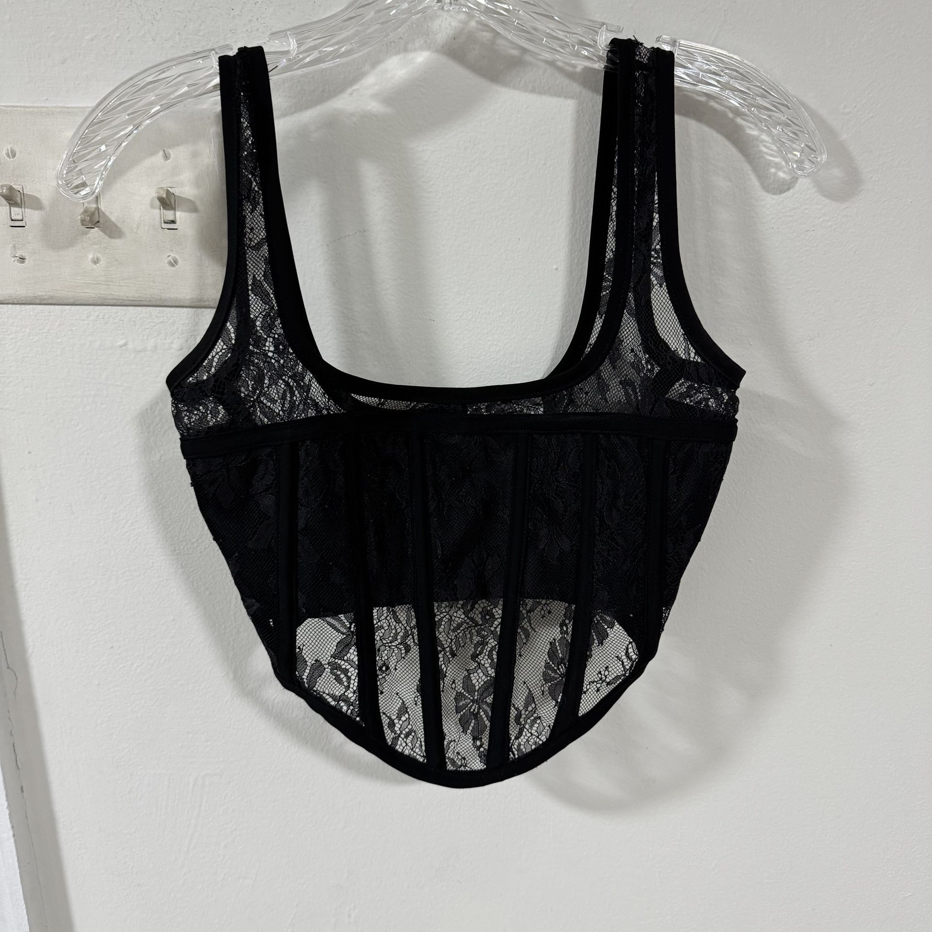 Meshki lace corset