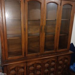 Collectible China Piece Showcase
