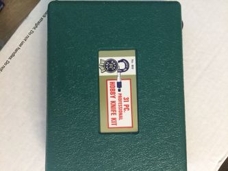 Hobby Crafters Knife Set. 31 pieces