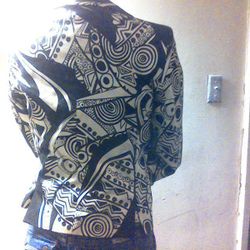 FANTASTIC STYLISH BLAZER!!