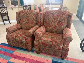 Pair of Recliners