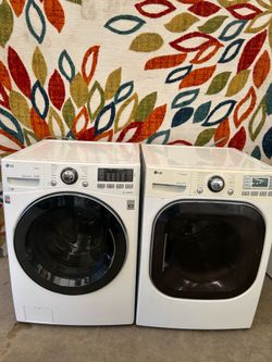 LG washer and dryer laundry