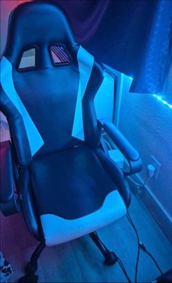 Gaming chair