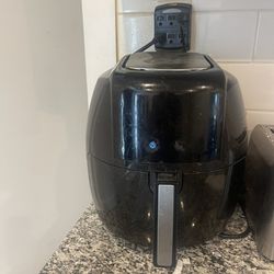 AIR FRYER FOR $40!!! WILL BE CLEANED FULLY! 