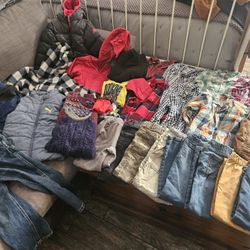 Boy Clothes 4t Clean Good Conditions 