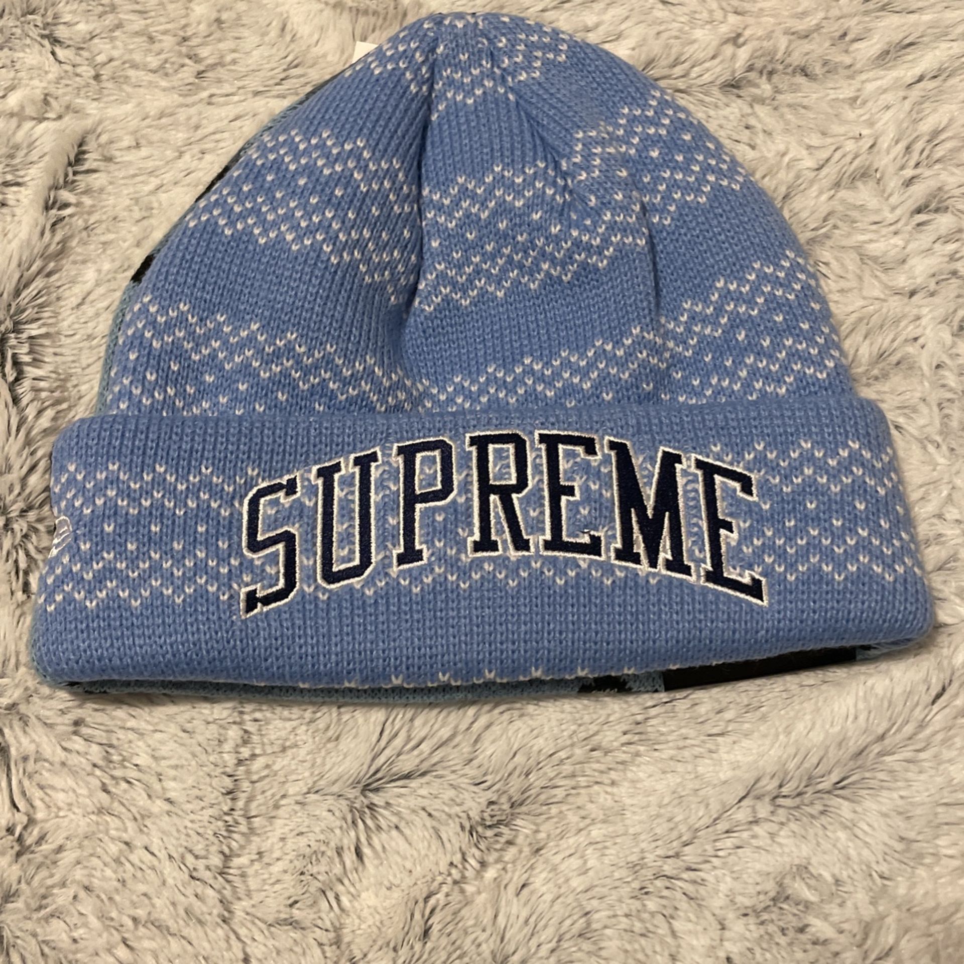 Supreme Hat 