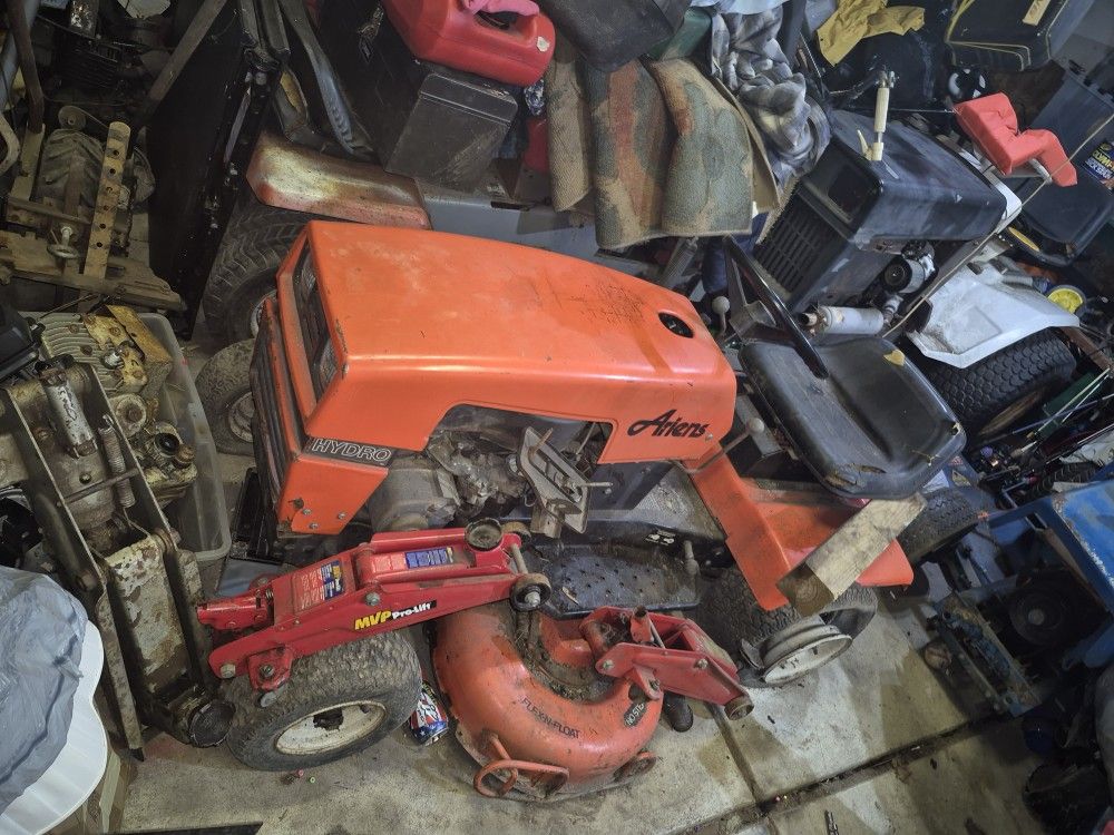 Ariens Riding Mower 