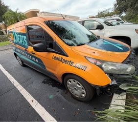 2015 Ford Transit Connect - $5.000