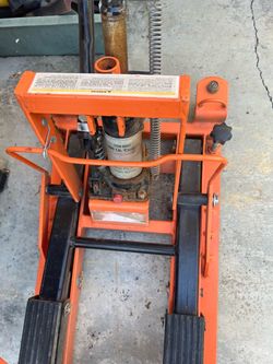 motorcycle jack as-is like new
