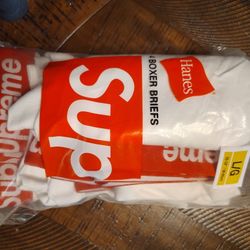 Supreme / Hanes Boxer Briefs 