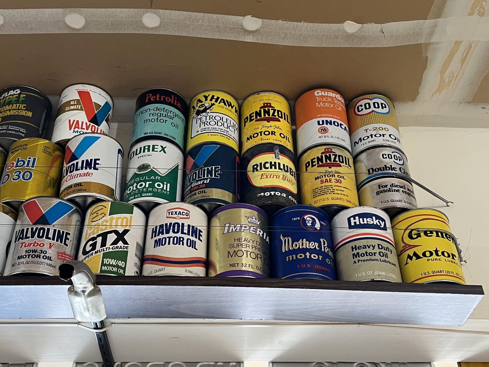 Oil Can Collection 