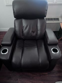 Charter Leather Power Zero Gravity Oversized Recliner With Power Headrest & USB Set of 2
