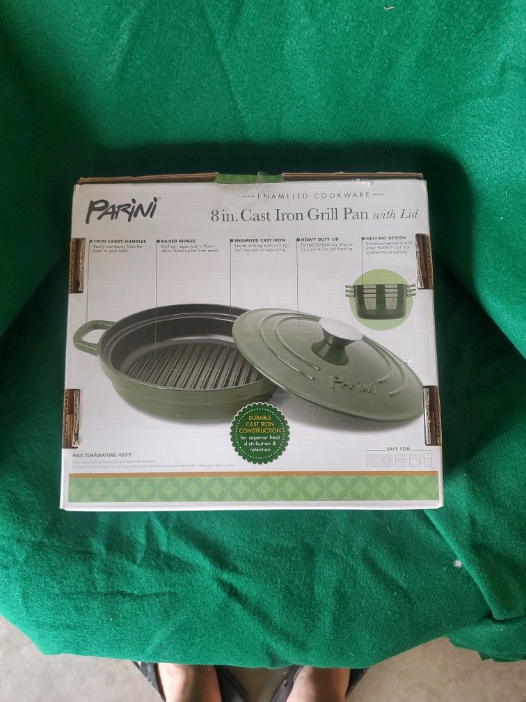 Cast Iorn Grill Pan 8 In