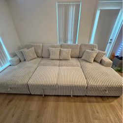 🚚Hot Deal🚚Brand New Two Chaise Pull Out Bed Sectional With Cup Holder On Arm $1399, Finance Available, Delivery Available 