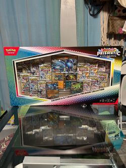 Prismatic evolutions lucario ex & tyranitar ex premium collection
