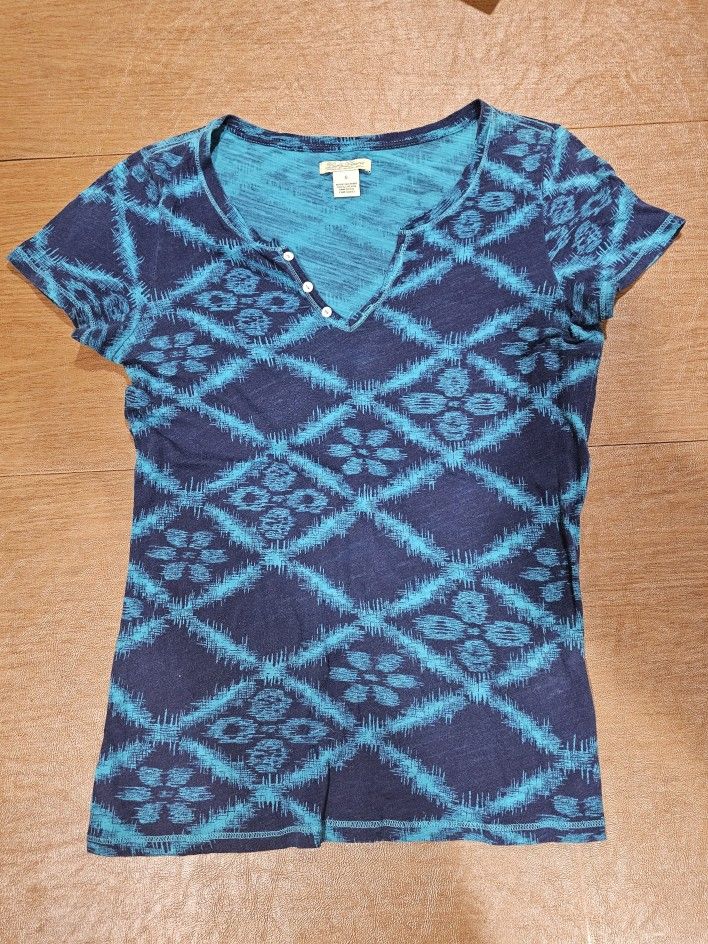 Lucky Brand Blue & Turquoise Batik Tie Dye Short Slv Knit Top Shirt S