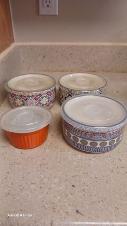 New...Ceramic Food Storage Bowls with Lids