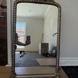 Anthropologie Gleaming Primrose Mirrored Medicine Cabinet