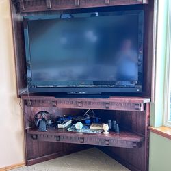 Built in television cabinets