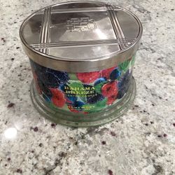 Brand New Homeworx Bahama Breeze 18 ounce Candle