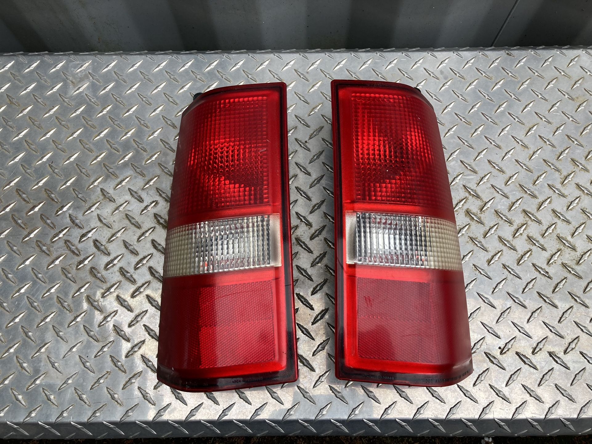 Chevy Express GMC Savana Tail Lights