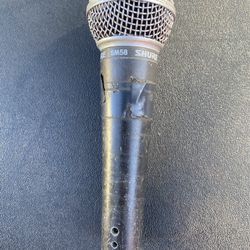 Shure SM 58 Microphone 