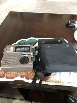 Grundig Emergency Flashlight /radio With Case