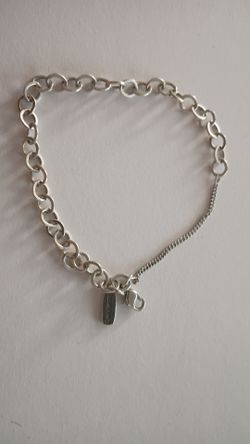 Beautiful Sterling 925 Silver James Avery bracelet