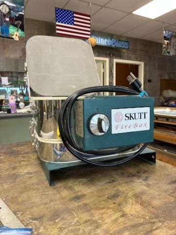 Skutt Firebox 8 Kiln!! Brand New!!