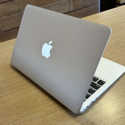 MacBook Air 11” i5/4GB/128GB SSD $180 