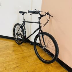 Marin Bear Valley 26” Bike Size Large